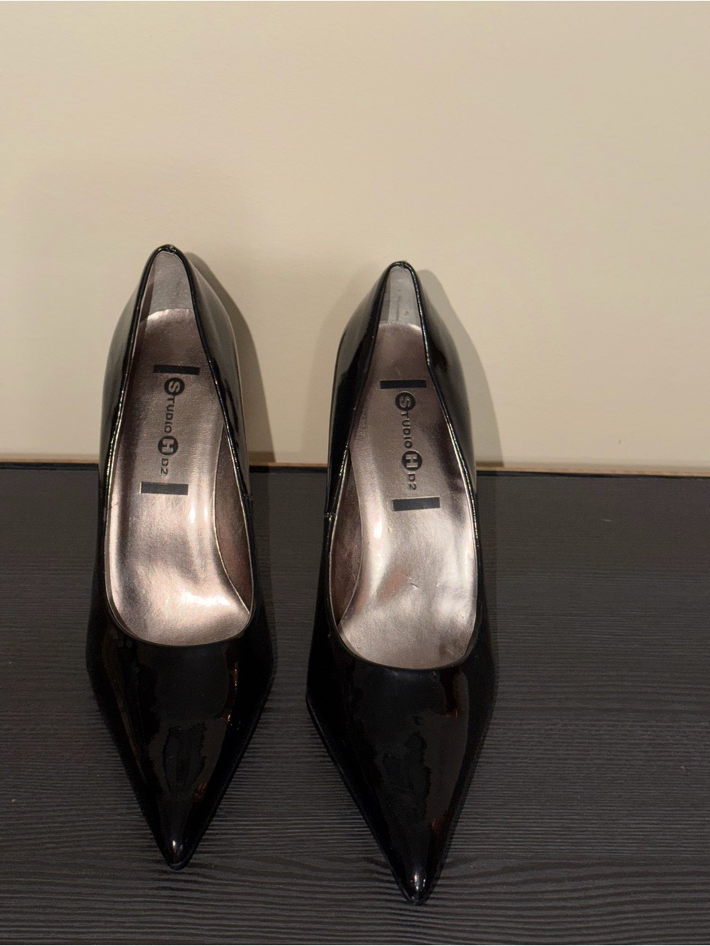 Studio Black Patent Pointed Toe Pumps with Sleek Shine